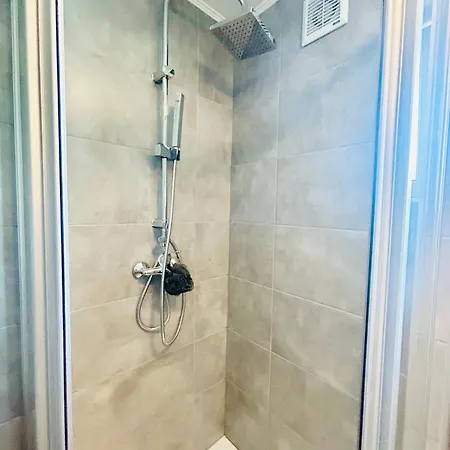 New For Relax Brandys U Prahy Διαμέρισμα *